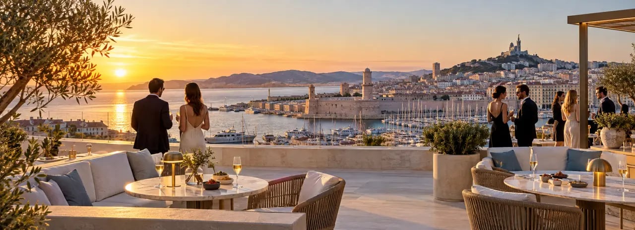 Les plus beaux bars panoramiques pour vos soirées en Méditerranée avec vue sur Marseille et la mer